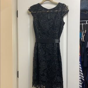 Adrianna Papell Black Lace Dress Size 4